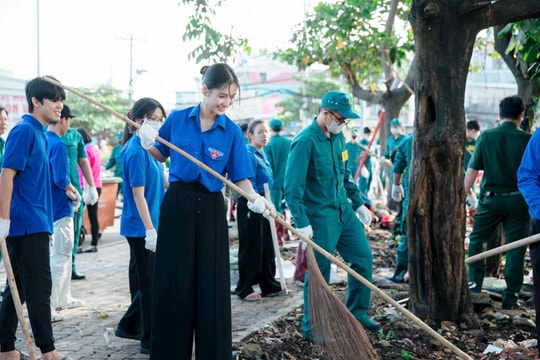 Hoa hậu Nguyễn Thanh Hà với hành trình miệt mài bảo vệ môi trường