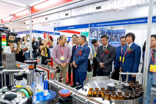 Vietnam Medi-Pharm 2025: Cập nhật các công nghệ tiên tiến trong y học