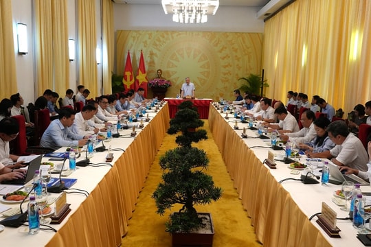 Phó thủ tướng Thường trực làm việc với TP.HCM về triển khai Trung tâm tài chính quốc tế