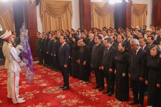 Lễ viếng nguyên Chủ tịch nước Trần Đức Lương được cử hành trọng thể tại TP.HCM