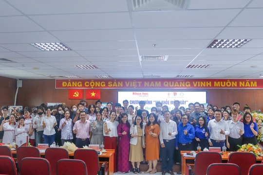 Bí quyết chăm sóc sức khỏe sinh sản và phòng ngừa thoái hóa cột sống cổ ở người trẻ