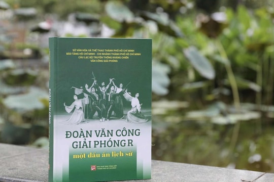 Dấu ấn lịch sử từ Đoàn Văn công Giải phóng R