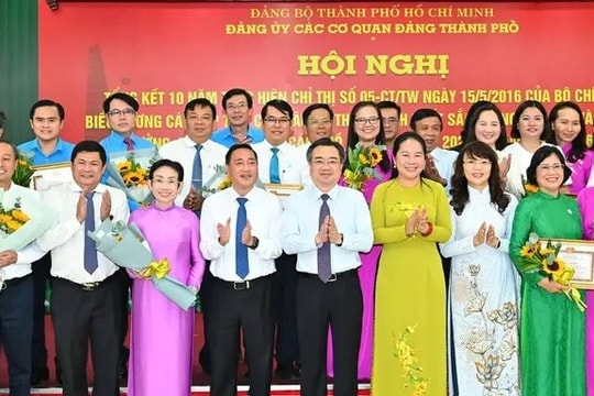 TP.HCM tuyên dương 102 tập thể, cá nhân thực hiện tốt việc học và làm theo Bác