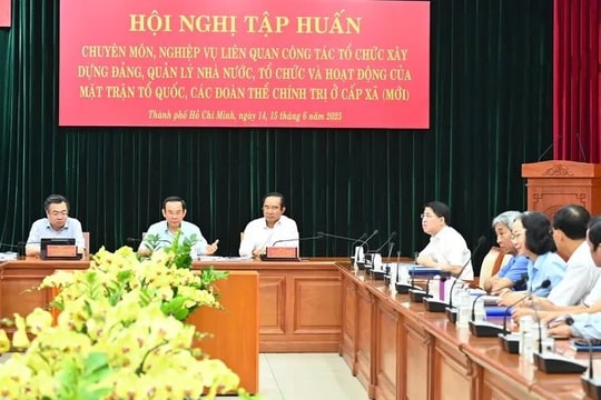 Tập huấn về tổ chức và hoạt động của tổ chức Đảng, chính quyền, MTTQ, đoàn thể