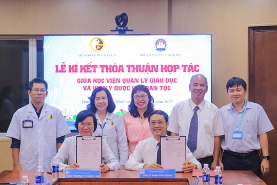 Học viện Quản lý Giáo dục và Viện Y dược học Dân tộc hợp tác đào tạo nhân lực về Tâm lý học