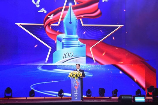 Báo chí Cách mạng với 'thép trong bút, lửa trong tim'