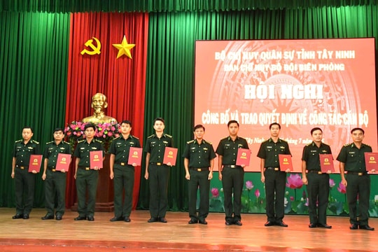 108 cán bộ sĩ quan thuộc BĐBP Tây Ninh nhận nhiệm vụ mới