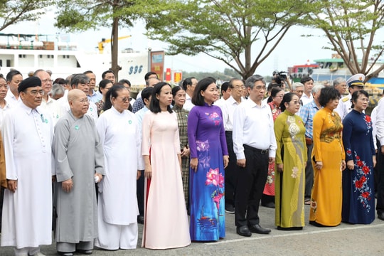 Tưởng nhớ các anh hùng, liệt sĩ hy sinh khi làm nhiệm vụ trên Đoàn tàu không số
