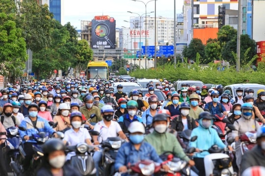 TP.HCM hỗ trợ đề án chuyển đổi 400.000 xe máy xăng sang xe điện