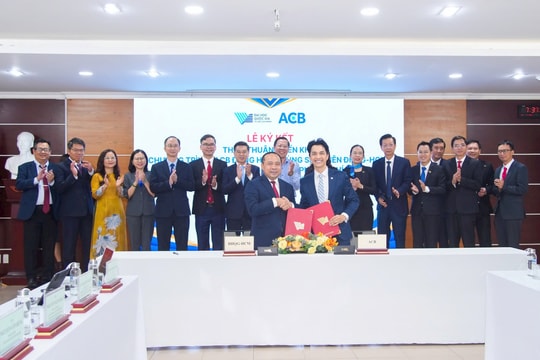Sinh viên ĐHQG TP.HCM có thể vay 50 triệu đồng/năm, lãi suất chỉ với 2%