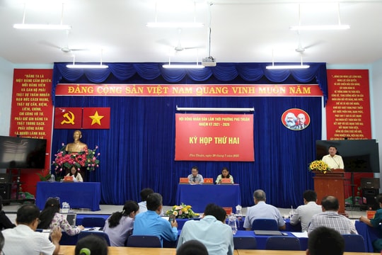 Hội đồng nhân dân phường Phú Thuận tổ chức thành công kỳ họp thứ hai