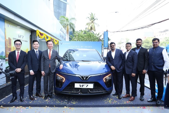 VinFast khai trương showroom lớn nhất ở Ấn Độ, đặt tại Chennai, bang Tamil Nadu