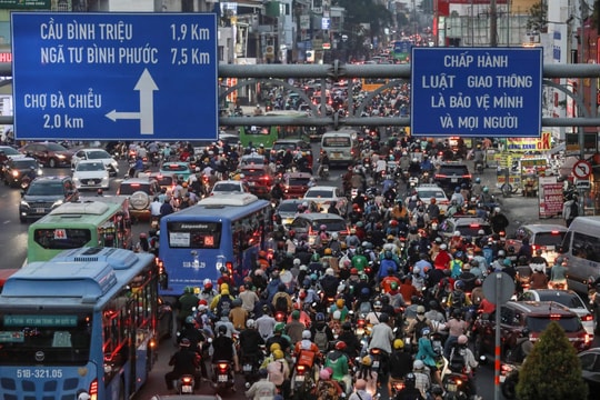 Nhiều doanh nghiệp ủng hộ, đồng hành cùng Thành phố Hồ Chí Minh "xanh hóa" giao thông