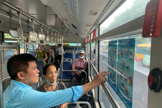 Transerco phát triển Bộ quy tắc ứng xử trên xe buýt theo xu hướng chuyển đổi số