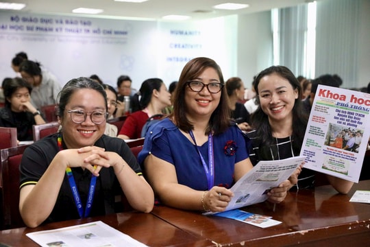 Trao “lá chắn” bảo vệ tinh thần - thể chất cho sinh viên và người cao tuổi