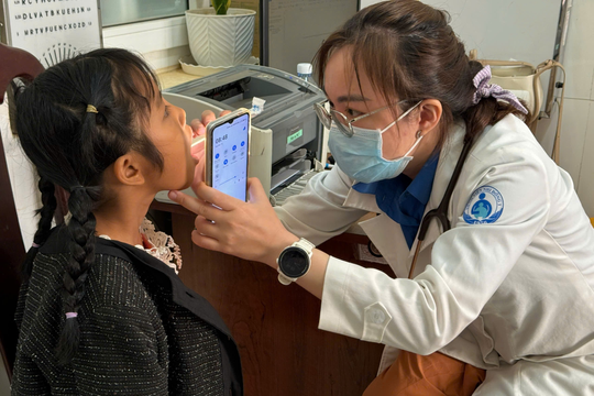Bác sĩ chuyên khoa đầu ngành của TP.HCM sẽ luân phiên ra Đặc khu Côn Đảo
