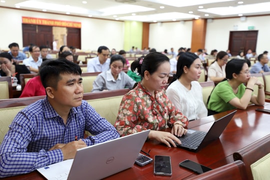 Tập huấn ứng dụng trí tuệ nhân tạo cho cán bộ, công chức khối Đảng