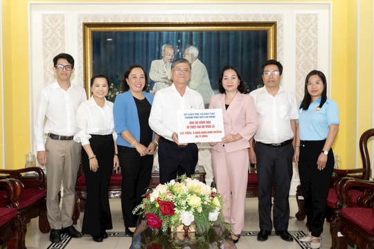 TP.HCM: Ngành giáo dục ủng hộ hơn 17 tỷ đồng giúp đồng bào vùng bão lũ