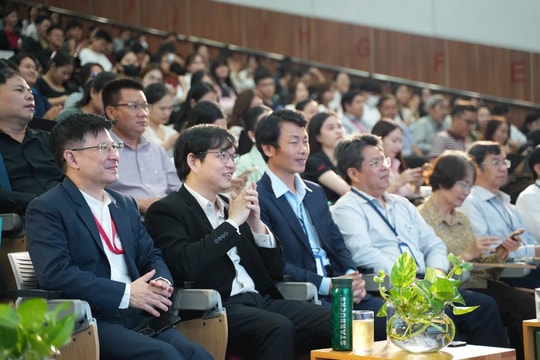 Đi tìm điểm gặp gỡ cho sinh viên và doanh nghiệp trong chuyển đổi xanh