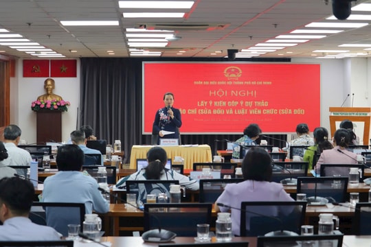 Đề xuất chính sách hỗ trợ báo in để duy trì văn hóa đọc