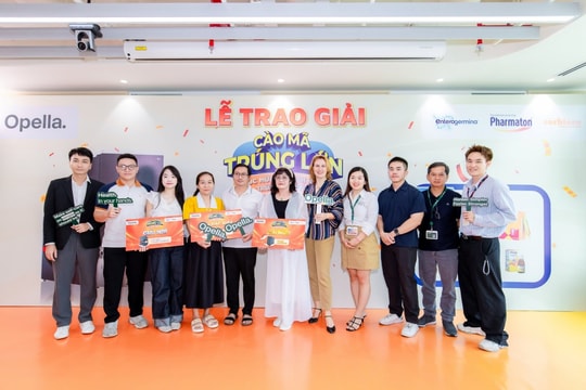 Trao giải chương trình “Cào mã trúng lớn – trúng quà cùng Opella” tại TP.HCM
