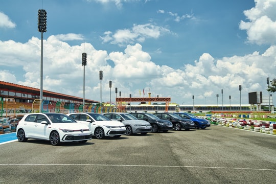 Hé lộ đầu tiên huyền thoại Volkswagen Golf tại Việt Nam nhân kỷ niệm 50 năm