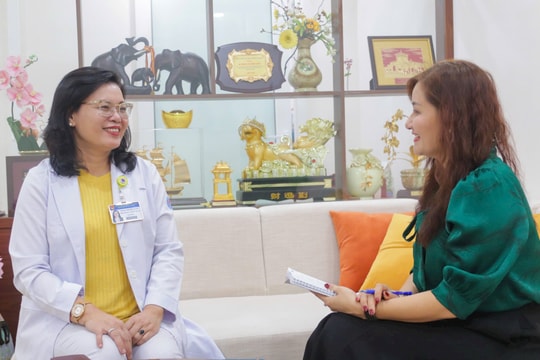 PGS.TS.BS Hoàng Thị Diễm Tuyết, Giám đốc BV Hùng Vương: Mong muốn phụ nữ ở đảo xa được 'bình đẳng' trong chăm sóc sức khỏe sinh sản