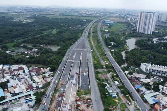 TP.HCM ấn định thời gian khởi công các dự án hạ tầng trọng điểm