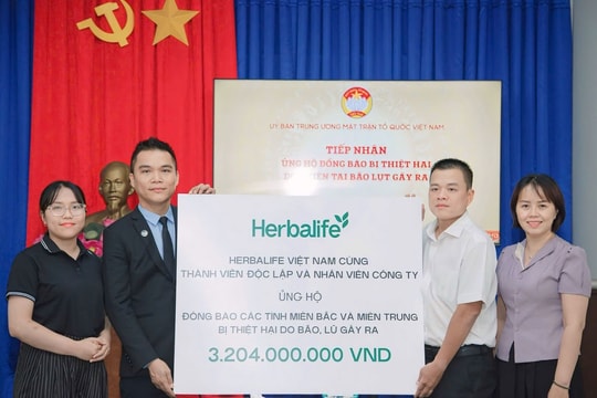 Herbalife Việt Nam hỗ trợ đồng bào hơn 3,2 tỷ đồng Herbalife Việt Nam hỗ trợ đồng bào hơn 3,2 tỷ đồng