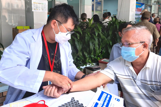 Bài 2: Nghị quyết 72-NQ/TW: TP.HCM hành động vì sức khỏe Nhân dân Bài 2: Nghị quyết 72-NQ/TW: TP.HCM hành động vì sức khỏe Nhân dân
