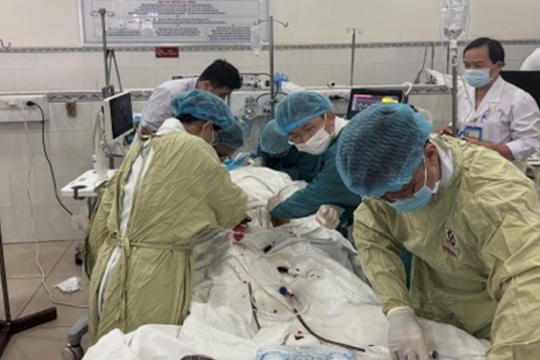 Kích hoạt quy trình E-CPR liên viện cứu sống bệnh nhân ngưng tim trước nhập viện