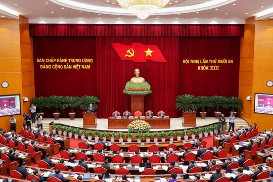 TP.HCM tập trung tuyên truyền 4 nhóm nội dung trọng tâm Hội nghị lần thứ 13 TP.HCM tập trung tuyên truyền 4 nhóm nội dung trọng tâm Hội nghị lần thứ 13