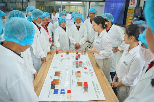 Tôn vinh người nông dân trong hành trình phát triển nông nghiệp bền vững Tôn vinh người nông dân trong hành trình phát triển nông nghiệp bền vững