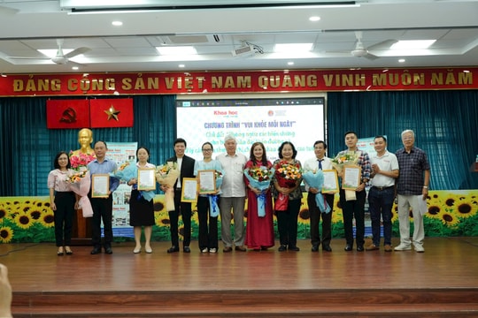 "Vui khỏe mỗi ngày" giúp người cao tuổi phòng tránh nỗi lo đái tháo đường và chấn thương thể thao