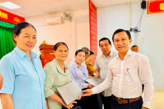 Thúc đẩy chuyển đổi số từ cơ sở