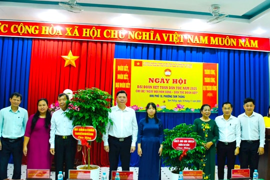 Phát huy truyền thống đoàn kết, xây dựng khu phố văn minh
