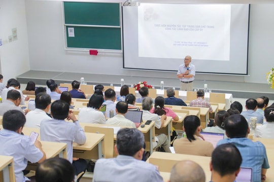 Đảng ủy UBND TP.HCM bồi dưỡng, cập nhật kiến thức cho 400 cán bộ cấp ủy cơ sở