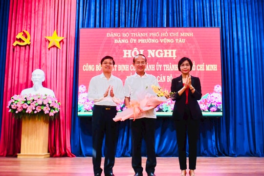 Phường Vũng Tàu ra mắt tân Bí thư Đảng ủy