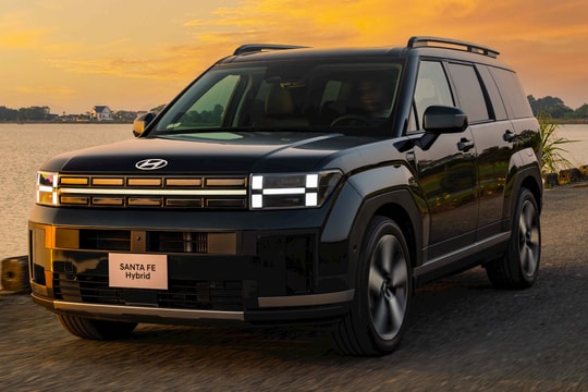 Hyundai Thành Công giới thiệu Santa Fe Hybrid đến thị trường Việt Nam