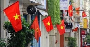 UBND TP.HCM thông báo treo cờ Tổ quốc và nghỉ Tết Dương lịch năm 2026