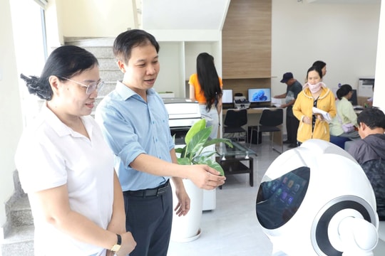 Mô hình chính quyền địa phương 2 cấp tại TP.HCM: Chuyển từ 'quản lý' sang 'phục vụ'