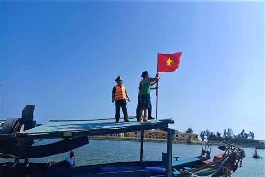 Đồn Biên phòng Phước Hải đẩy mạnh tuyên truyền chống khai thác IUU cho ngư dân