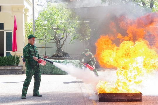 Nâng cao kỹ năng ATGT, PCCC và CNCH cho cán bộ, chiến sĩ Bộ đội Biên phòng TP.HCM