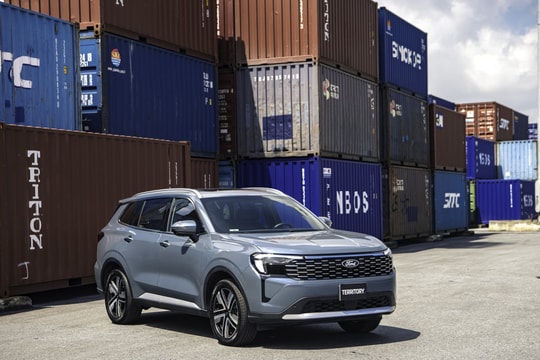 Ford Việt Nam đạt kỷ lục bán hàng năm 2025, vinh dự nhận Bằng khen của Thủ tướng Chính phủ