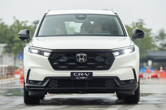 Kết quả kinh doanh tháng 1/2026 của Honda Việt Nam: Doanh số xe máy tăng nhẹ, ô tô tăng mạnh