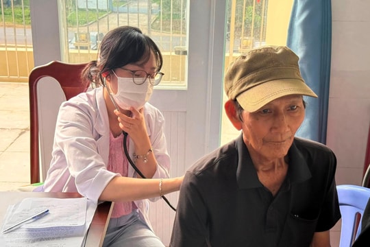 TP.HCM tổ chức đợt khám sức khỏe đồng loạt tại 168 trạm y tế cấp phường, xã