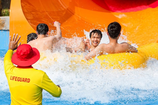 Công viên nước đạt kỷ lục thế giới tại Vũng Tàu ưu đãi vé cho sinh viên