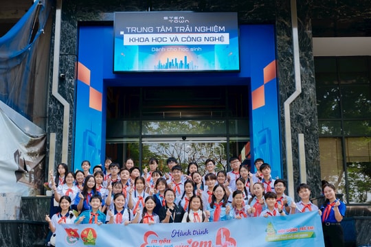 Học sinh TP.HCM hào hứng trải nghiệm khoa học công nghệ tại STEM TOWN