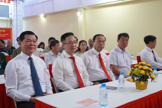 Lãnh đạo Trung ương và TP.HCM tham gia bầu cử tại Vũng Tàu