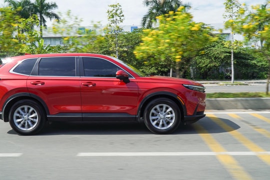Honda chính thức giới thiệu phiên bản động cơ xăng nâng cấp trên CR-V thế hệ thứ 6